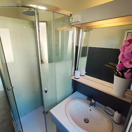 Apartment Les Des Mandariniers