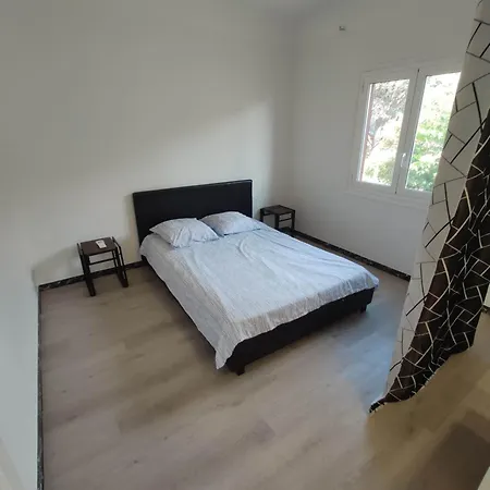 Les Des Mandariniers *